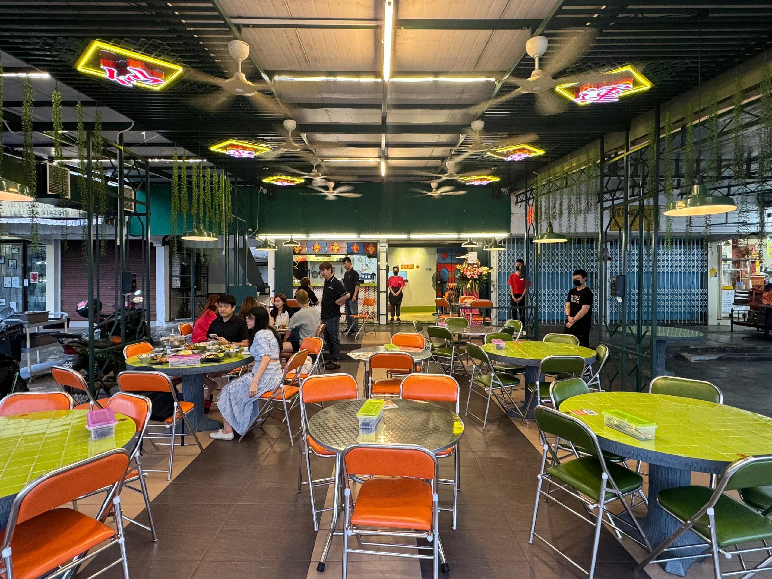 亚莱泰国鸡饭